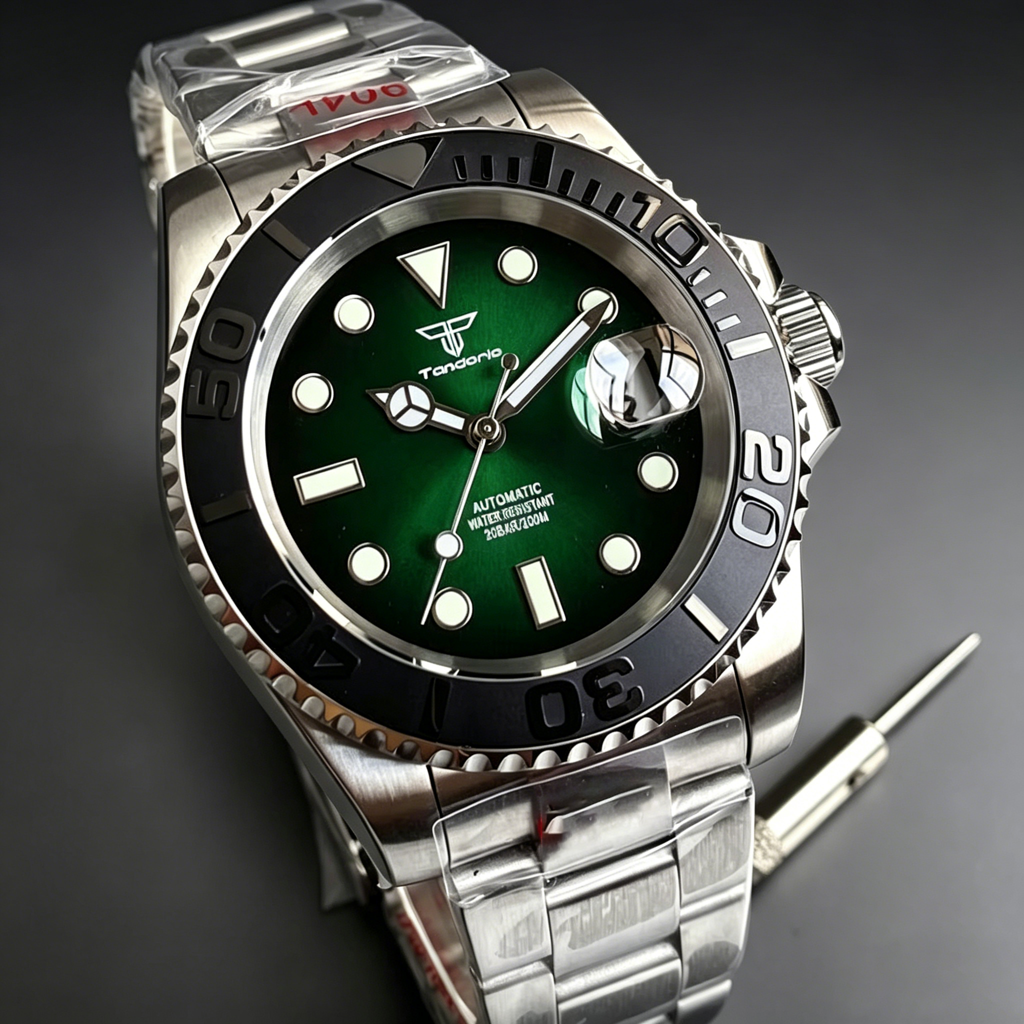 Luxury Watch With Green Dial - MIYOTA 8215 Automatic Watch Men's Wristwatch