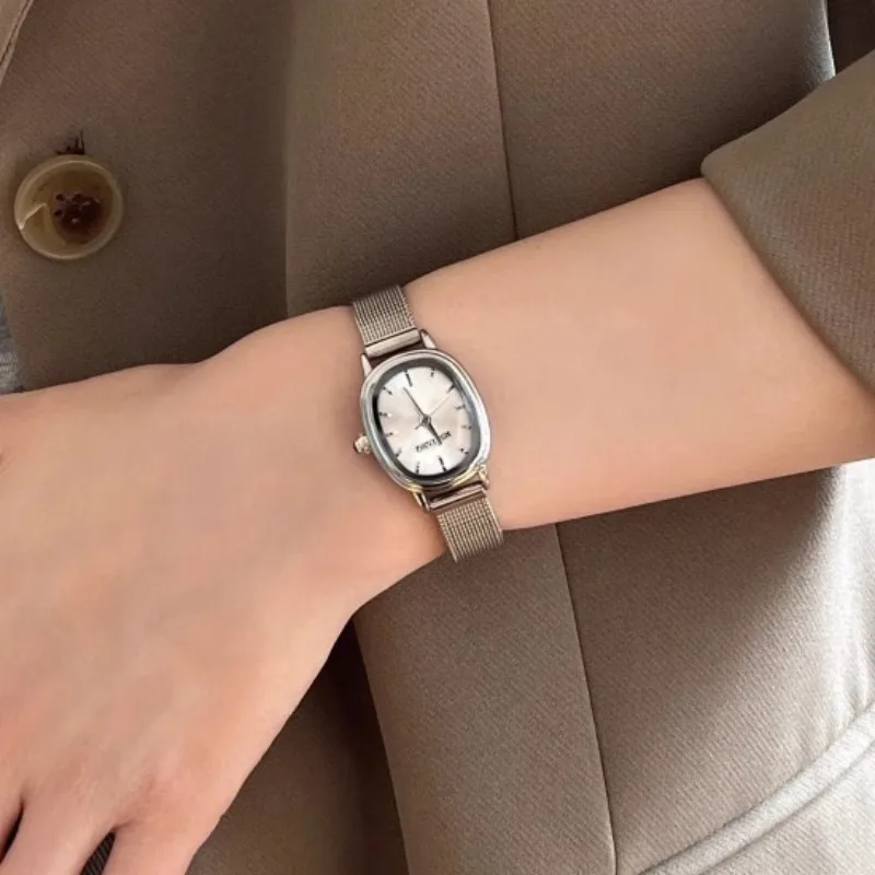 Luxury Watch With Green Dial - Small Oval Dial Green Watch Simple