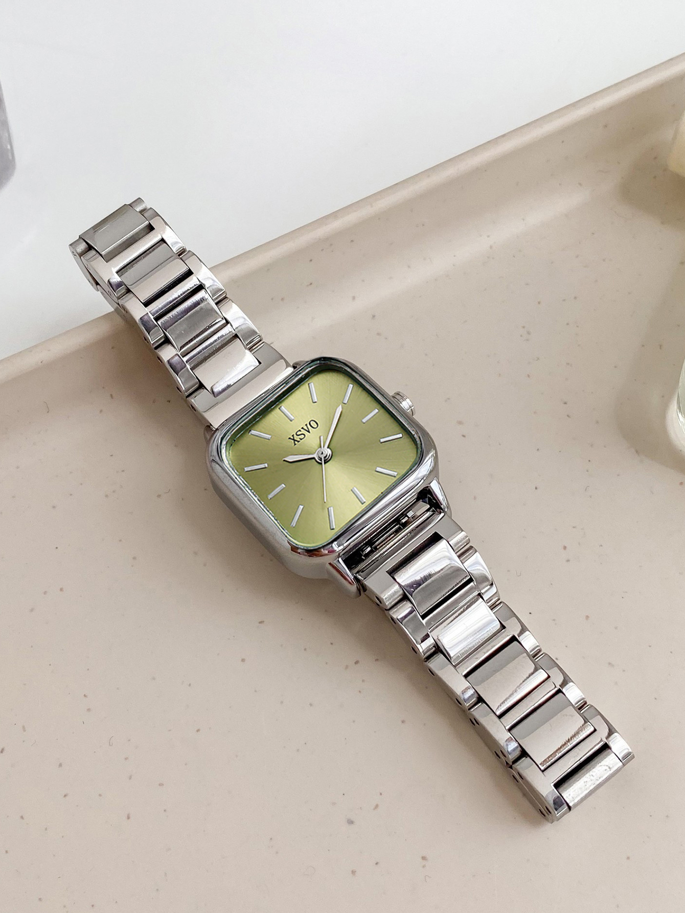 Elegant Square Women's Wristwa - огляд і ціна Luxury Watch With Green Dial