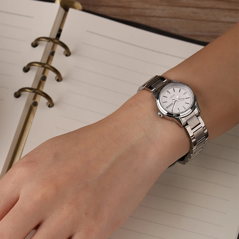 BERNY Luxury Ladies Watch Japa - огляд і ціна Luxury Watch Japan