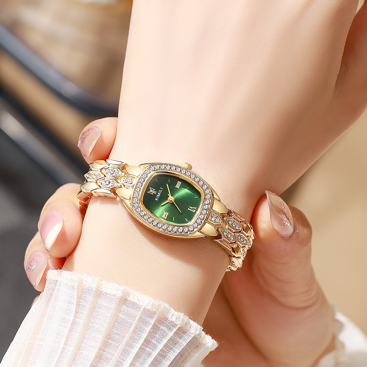 Elegant Rhinestone Oval Watch  - огляд і ціна Luxury Watch With Green Dial
