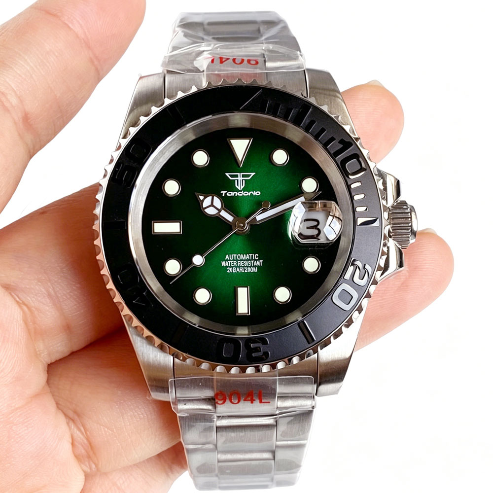 MIYOTA 8215 Automatic Watch Me - огляд і ціна Luxury Watch With Green Dial