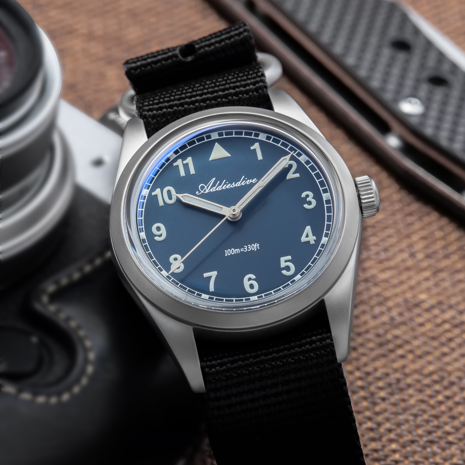 ADDIESDIVE 10Bar Waterproof 31 - огляд і ціна Luxury Watch Japan