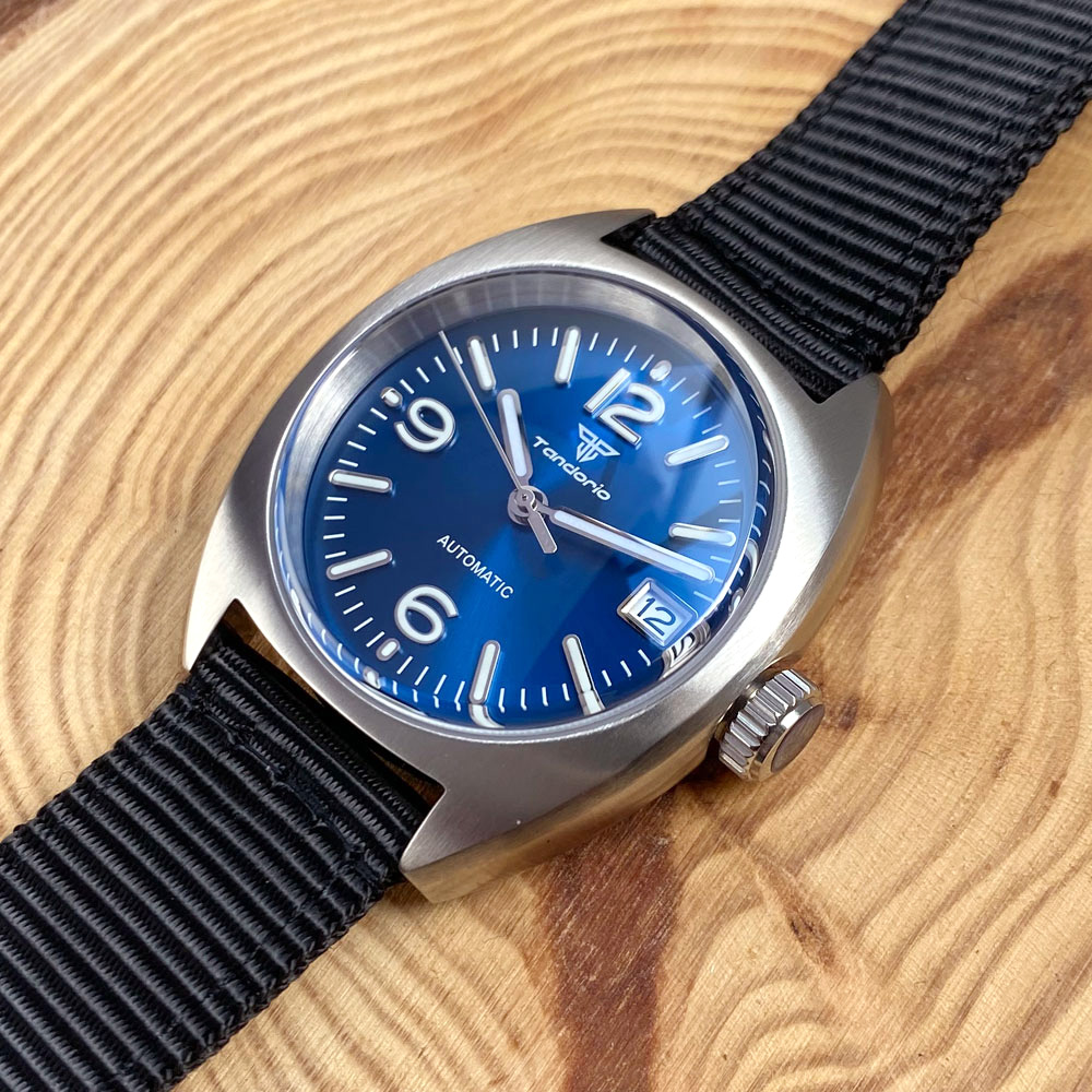 Tandorio NH35AA Dome Sapphire  - огляд і ціна Luxury Watch With Green Dial