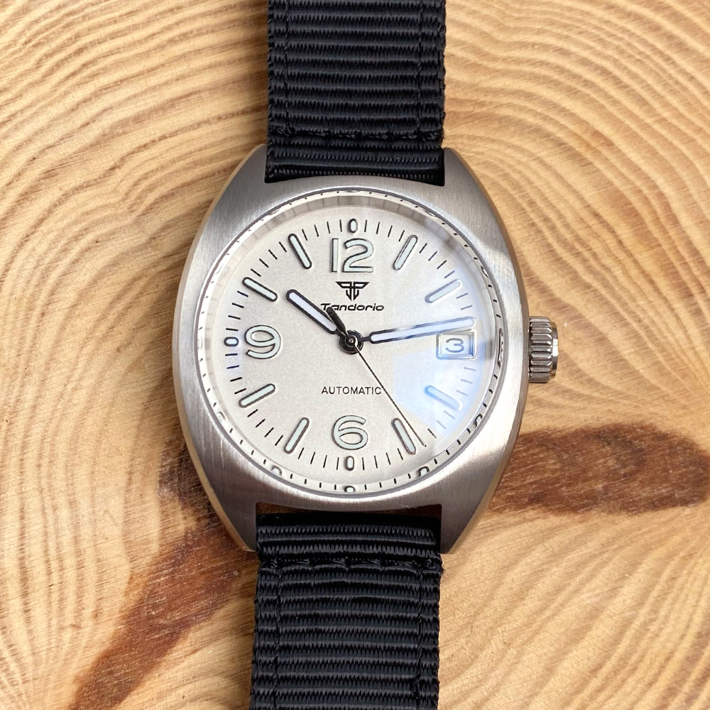 Tandorio NH35AA Dome Sapphire  - огляд і ціна Luxury Watch With Green Dial