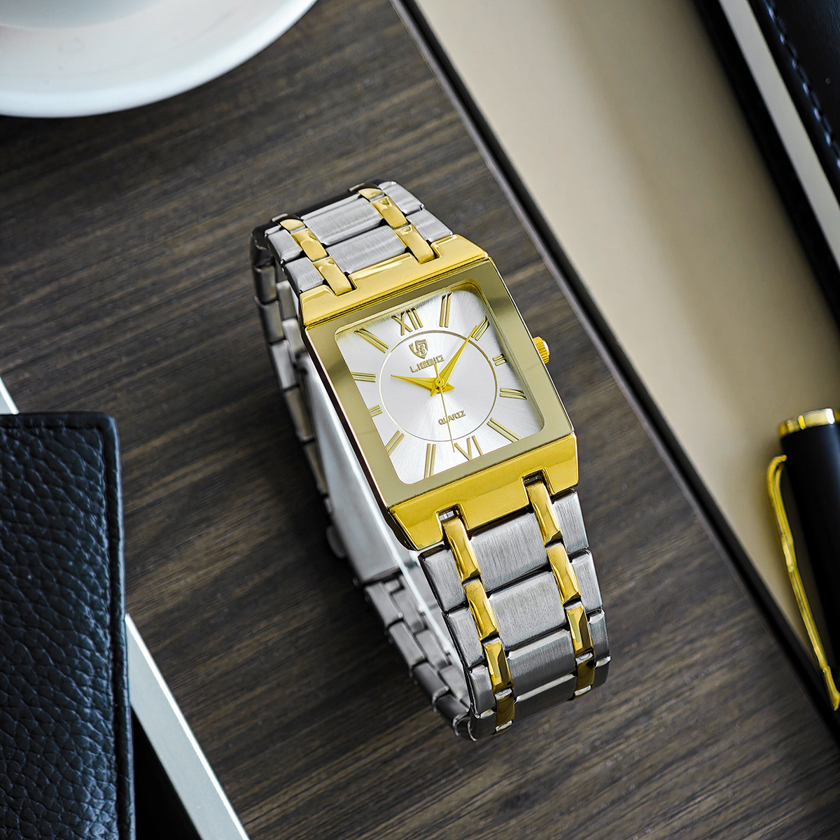 LIEBIG Luxury Quartz Wristwatc - огляд і ціна Luxury Watch Market